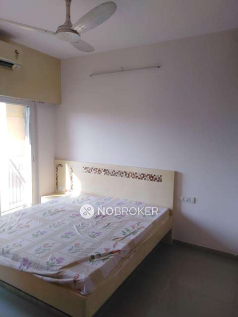 2 BHK Flat In Rustomjee Urbania For Sale  In Thane West