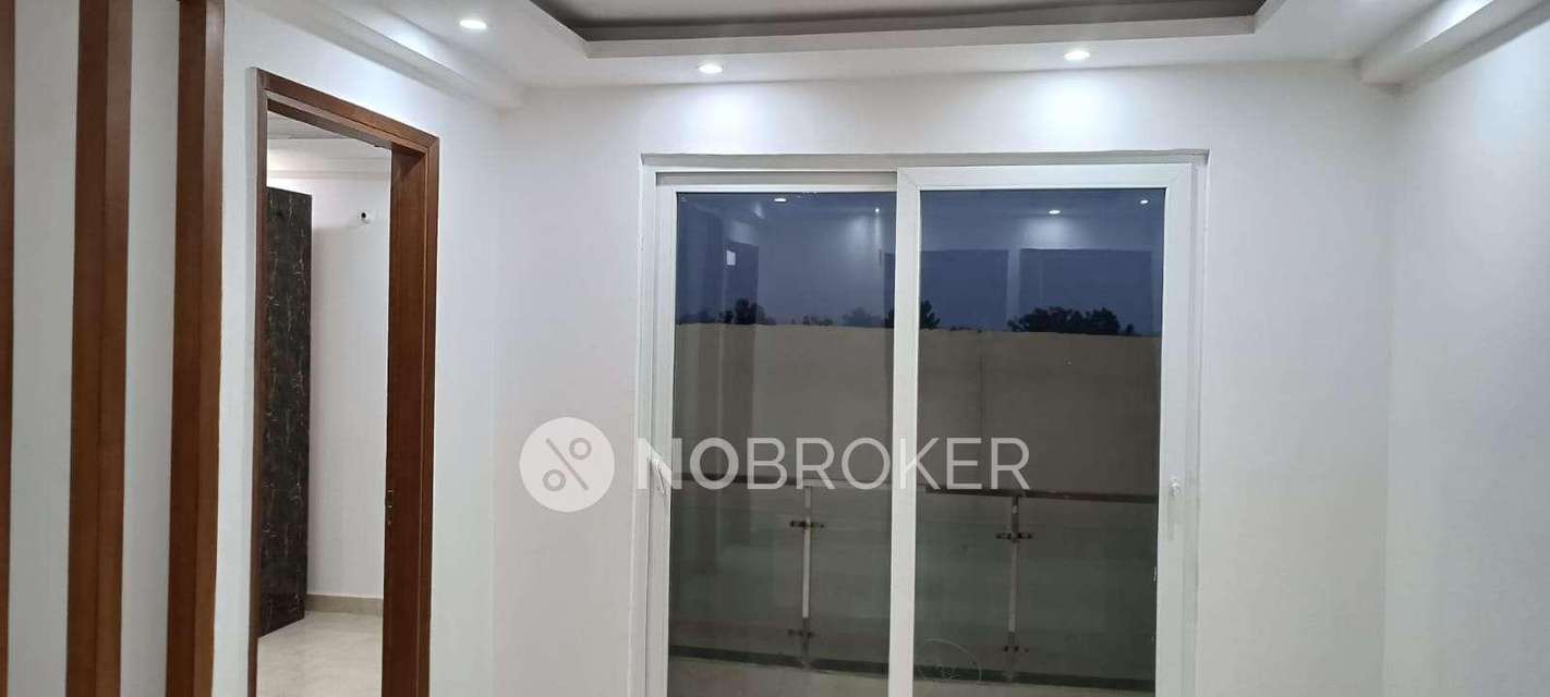 2 BHK Flat In Nirvana Apartments, For Sale  In Chattarpur