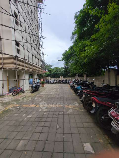 2 BHK Flat In Swarna Building For Sale  In Mira Road East