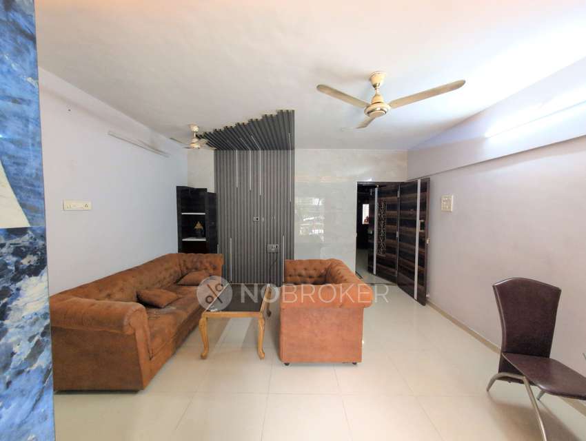 2 BHK Flat In Swarna Building For Sale  In Mira Road East