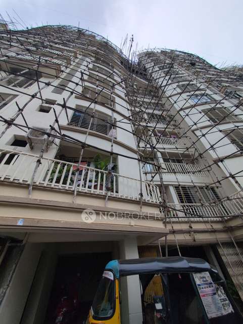2 BHK Flat In Swarna Building For Sale  In Mira Road East