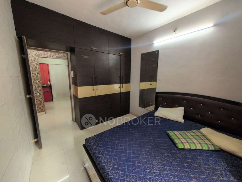 2 BHK Flat In Swarna Building For Sale  In Mira Road East