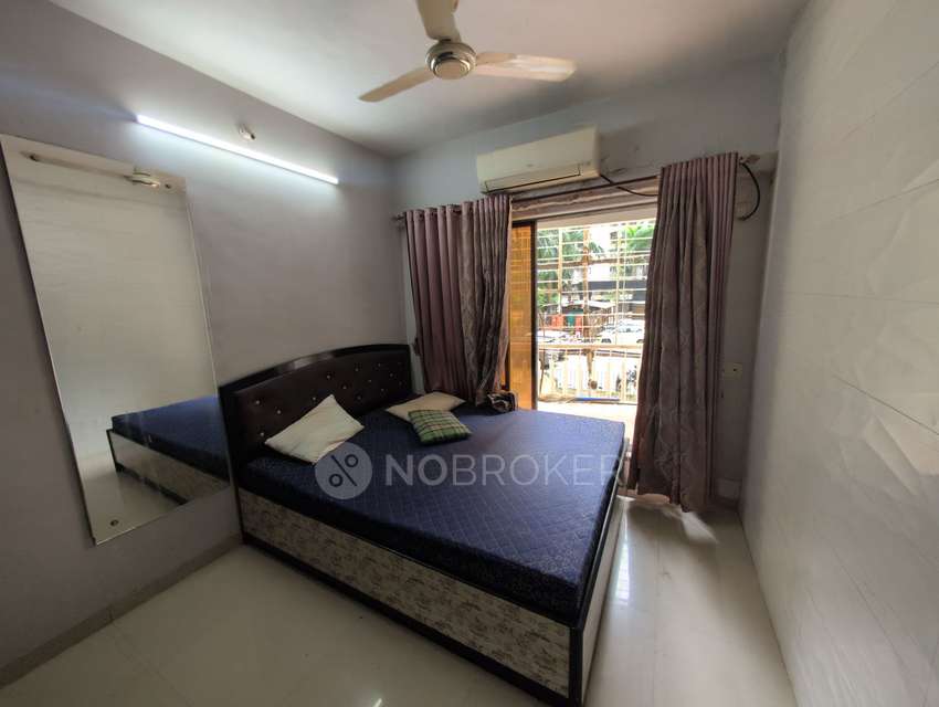 2 BHK Flat In Swarna Building For Sale  In Mira Road East