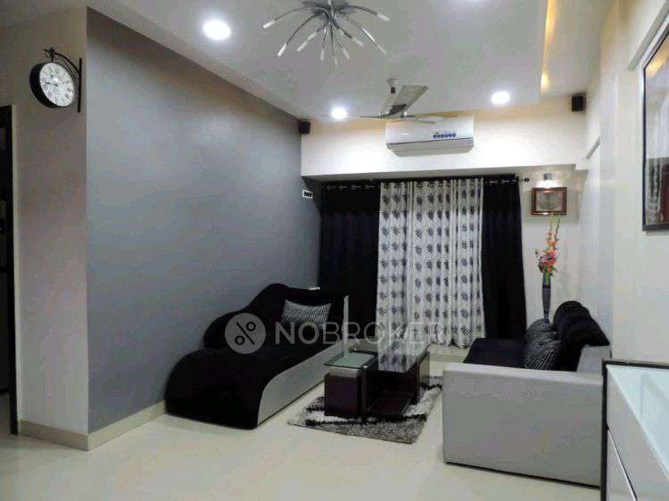 2 BHK Flat In Shree Complex For Sale  In Borivali West