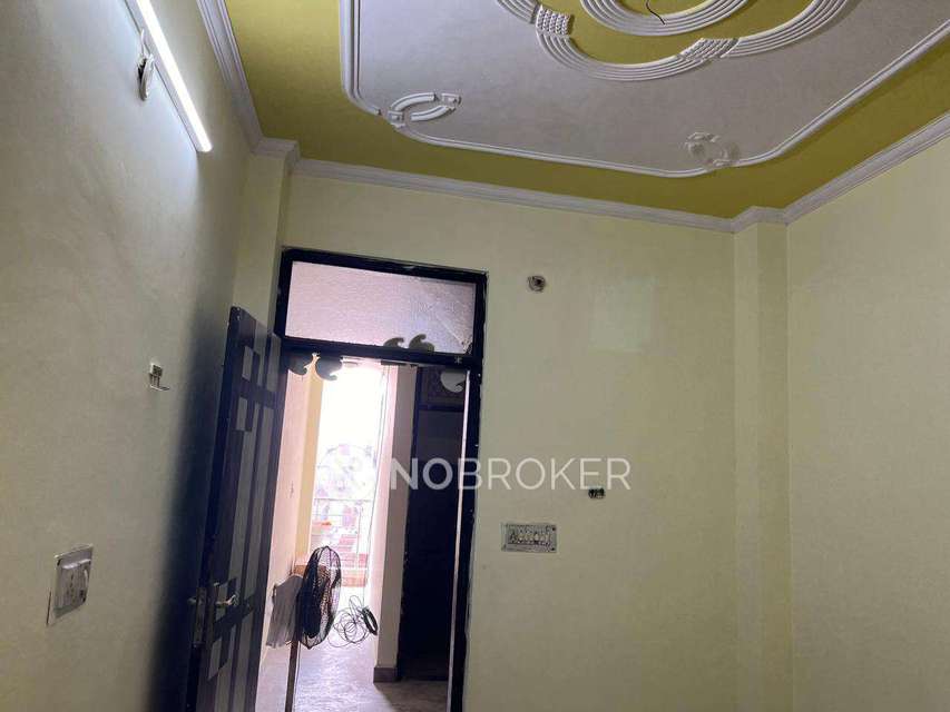 2 BHK Flat For Sale  In Shahdara