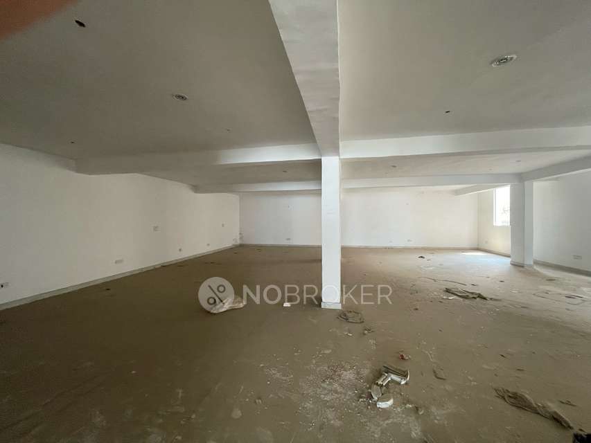 Showroom in Sultanpur, Delhi for Rent 