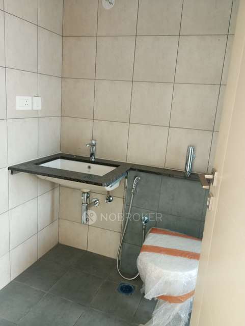 3 BHK Flat In Krishvi Statura  For Sale  In Old Madras Rd