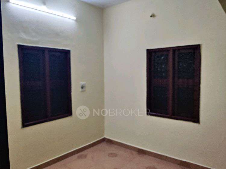 4 BHK Flat In Sai Krupa Flats, B Block For Sale  In  New Perungalathur