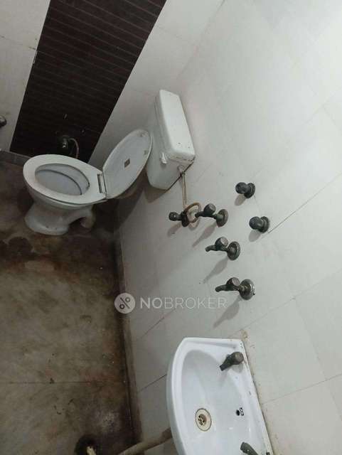 1 BHK Flat In Apartment For Sale  In Sant Nagar, Burari