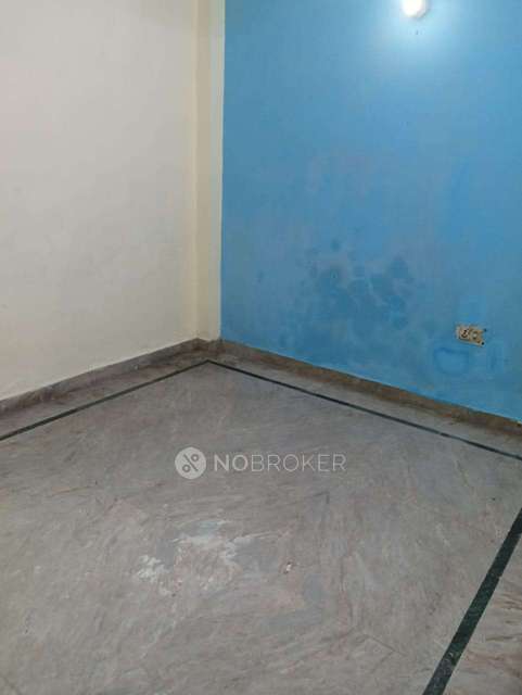 1 BHK Flat In Apartment For Sale  In Sant Nagar, Burari