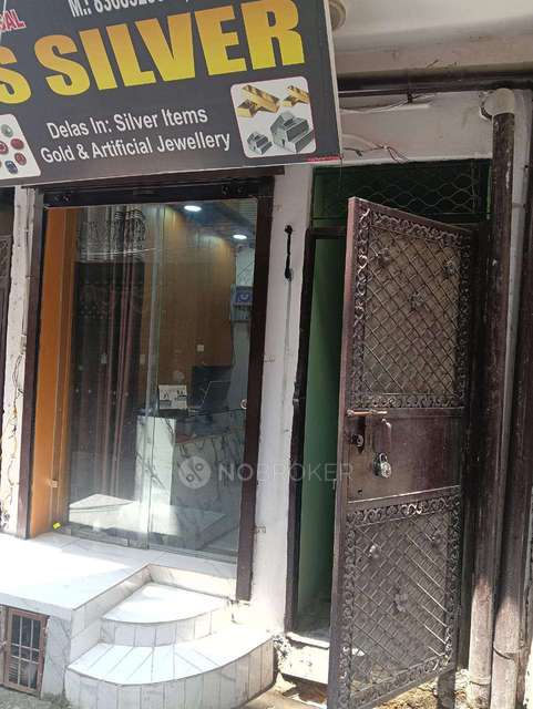 1 BHK Flat In Apartment For Sale  In Sant Nagar, Burari