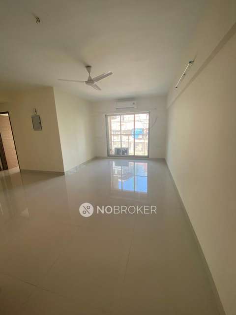 2 BHK Flat In Maqba Heights For Sale  In Bandra West