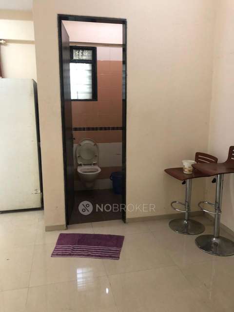1 RK Flat In Vini Tower For Sale  In Malad West