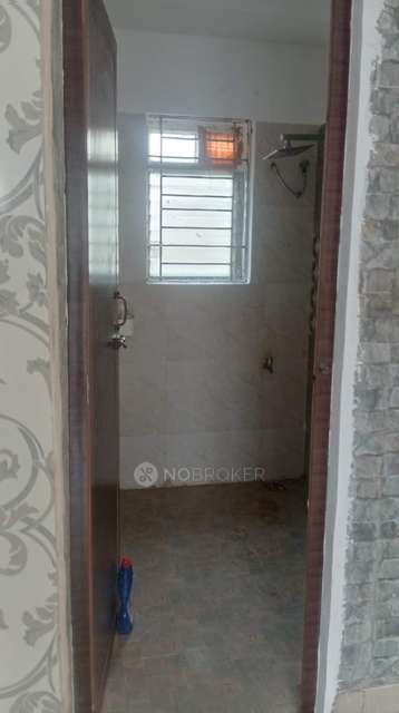 2 BHK Flat In Vgn Krona, Gerugambakkam For Sale  In Gerugambakkam