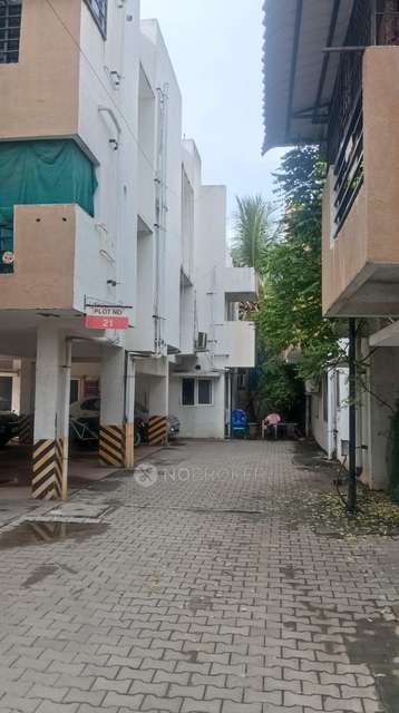 2 BHK Flat In Vgn Krona, Gerugambakkam For Sale  In Gerugambakkam