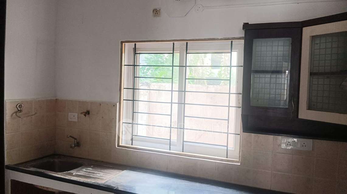 2 BHK Flat In Vgn Krona, Gerugambakkam For Sale  In Gerugambakkam