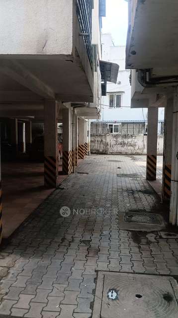 2 BHK Flat In Vgn Krona, Gerugambakkam For Sale  In Gerugambakkam