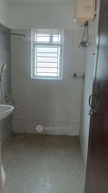 2 BHK Flat In Vgn Krona, Gerugambakkam For Sale  In Gerugambakkam