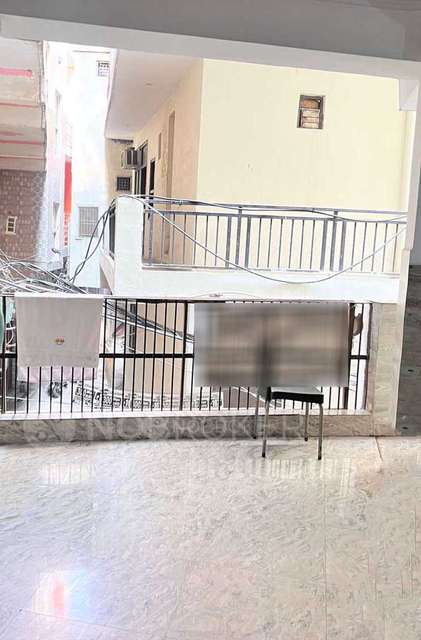 PG for Boys in Sector126