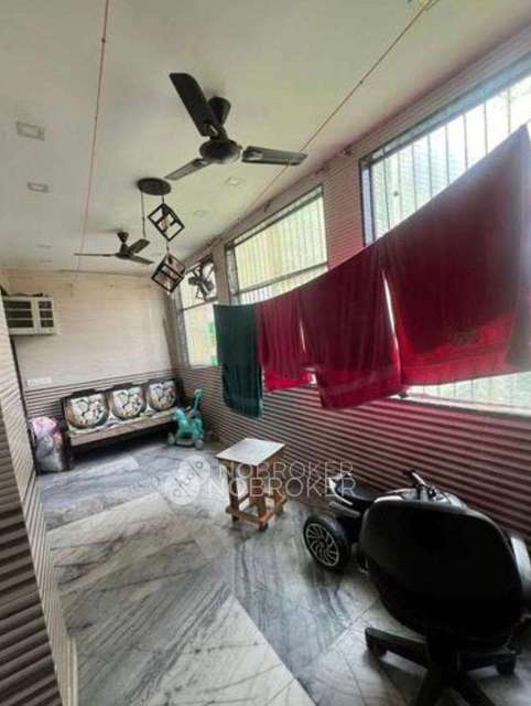 4 BHK Flat For Sale  In Karol Bagh