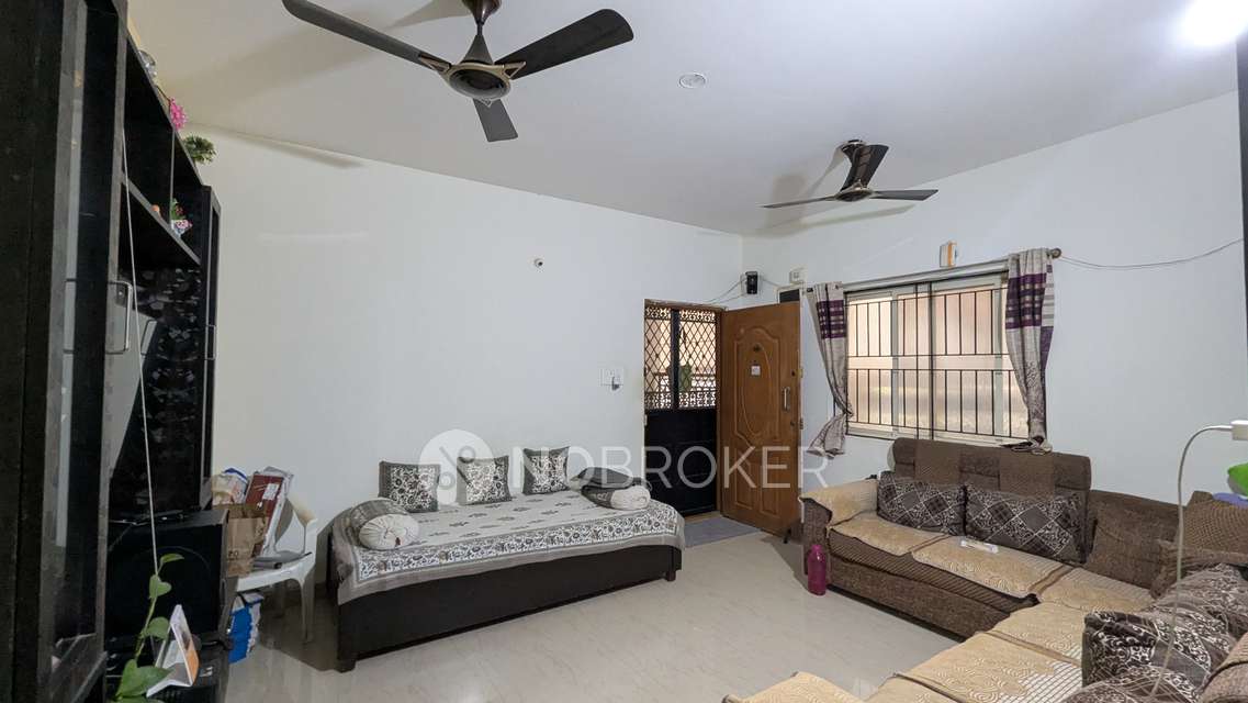 2 BHK Flat In Sri Vandana Marvel For Sale  In Vgp Layout