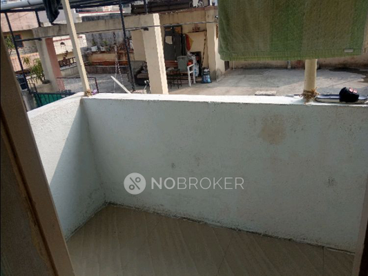 1 RK Flat In Mengade Home for Rent In Karve Nagar