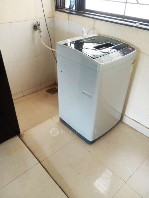 Shared Room for Male In 3 BHK  In Ap In Hadapsar