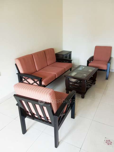 Shared Room for Male In 3 BHK  In Ap In Hadapsar