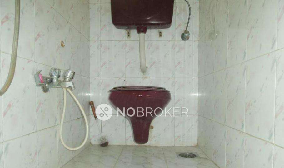 1 BHK Flat In Gulmohar Chs For Sale  In Andheri West