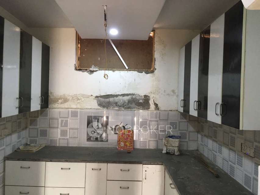 3 BHK Flat For Sale  In Shahdara