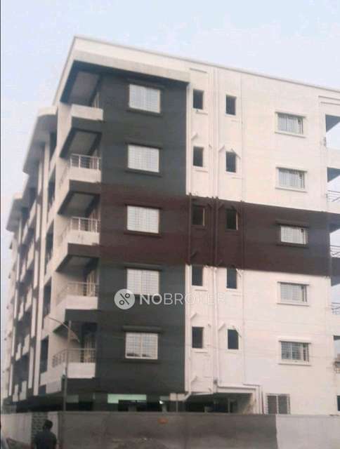 2 BHK Flat In Shree Heights Golden Park for Rent  In Manjri Bk