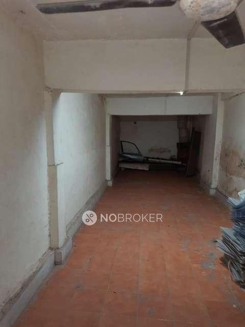 1 BHK Flat In Hill View Cooperative Society For Sale  In Andheri East