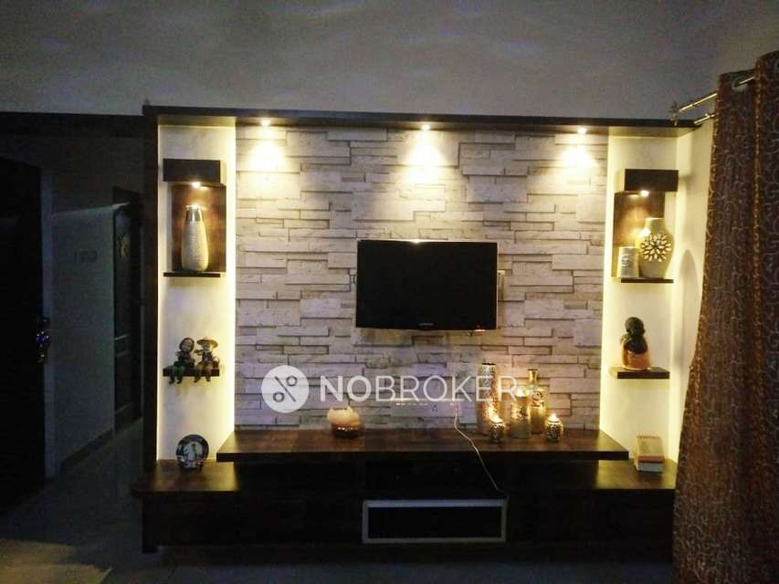 2 BHK Flat In Kumar Primrose, Kharadi for Rent  In Kharadi