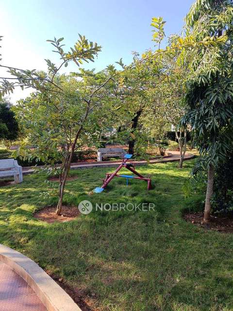 3 BHK Flat In Vakil Daffodils For Sale  In Madiwala