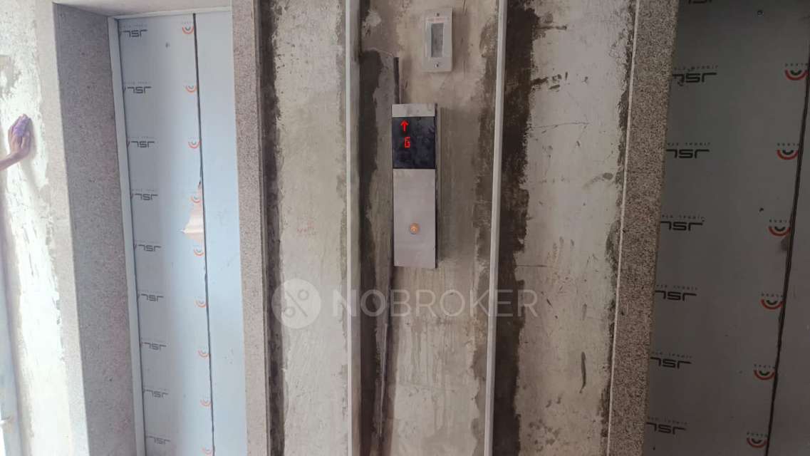 2 BHK Flat In Devnani Kailasa For Sale  In Chembur