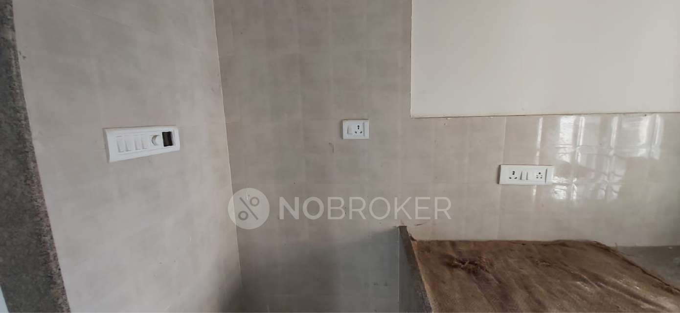 2 BHK Flat In Devnani Kailasa For Sale  In Chembur