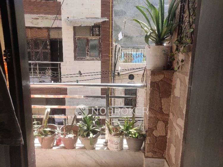 1 BHK Flat In Shivaay Apartment For Sale  In Mahavir Enclave 