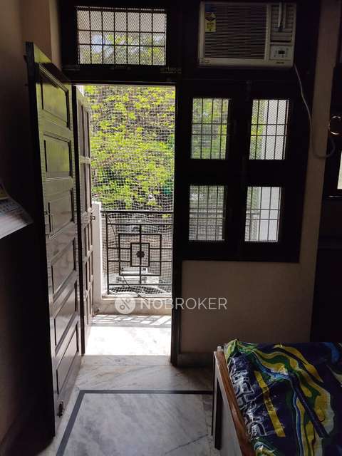 1 RK Flat In Dda Arunodaya Apartment for Rent  In Sector-7 Dwarka