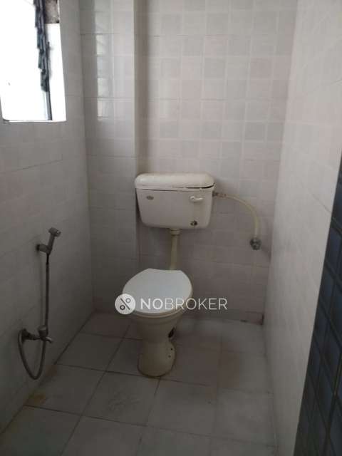 2 BHK Flat In Subhadra Height For Sale  In Raviwar Peth