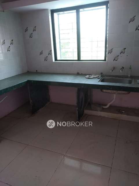 2 BHK Flat In Subhadra Height For Sale  In Raviwar Peth