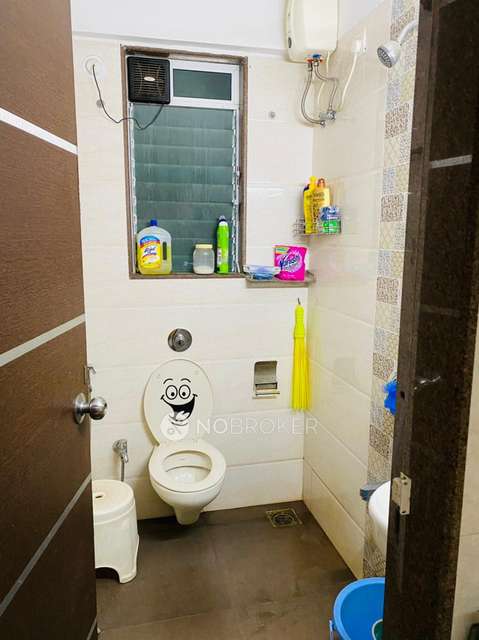 2 BHK Flat In Kateeleshwari Apartment For Sale  In Mulund West