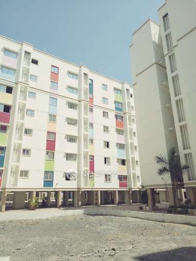 2 BHK Flat In Amarprakash Temple Wave For Sale  In Kundrathur