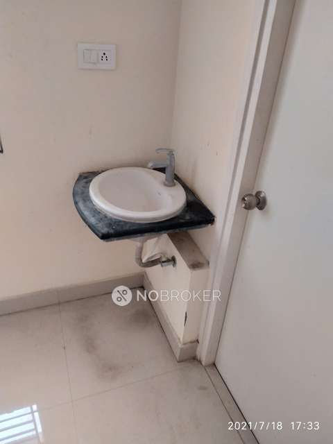 2 BHK Flat In Amarprakash Temple Wave For Sale  In Kundrathur