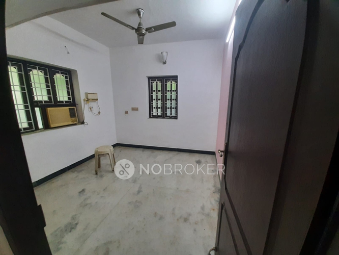 Independent House Pallavaram Rent WITHOUT BROKERAGE Semifurnished 4