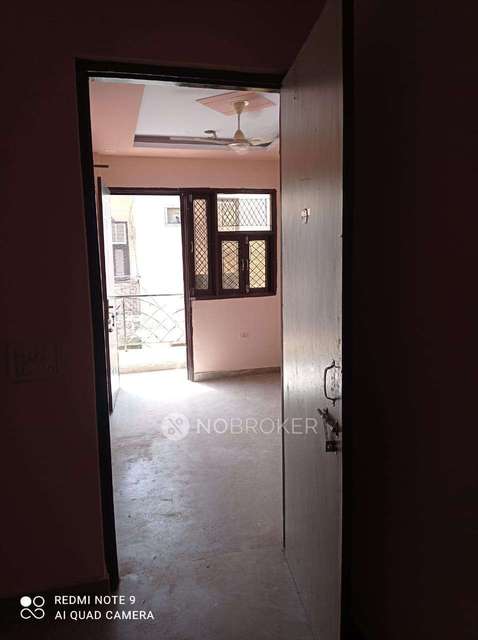 1 BHK Flat In Standalone Building  for Rent  In Subhash Nagar