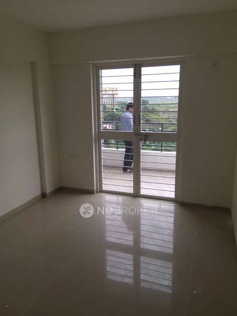 2 BHK Flat In Aksha Swapnalok For Sale  In Moshi