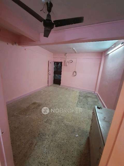 1 RK Flat In Tirumala Building  For Sale  In Thane West