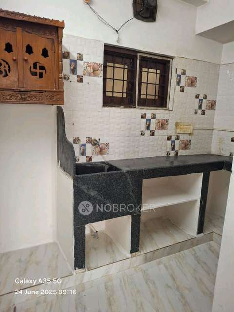 2 BHK Flat In Udaya Shree Arcade &#40;apple Avenue&#41; For Sale  In Usa Apartment, 5-73ap134a1, Apple Ave Rd, Opposite Udaya Shree Arcade, Injapur, Telangana 501510, India