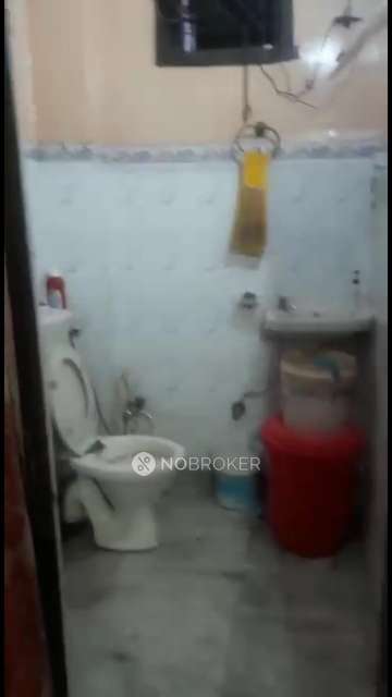 1 BHK Flat For Sale  In Laxmi Nagar