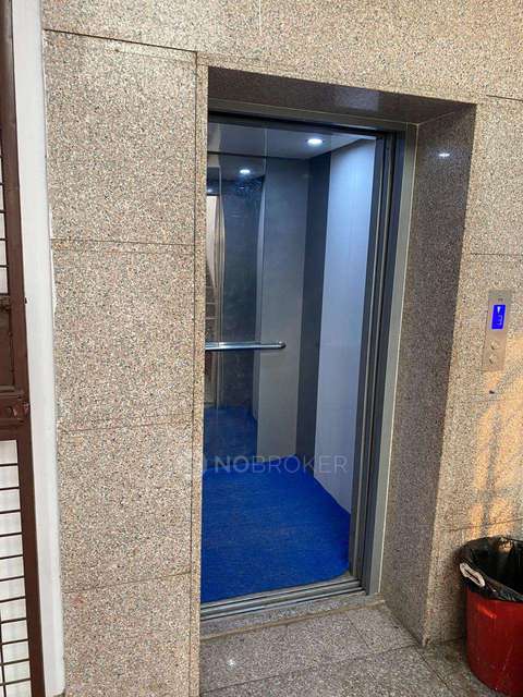 PG for Girls in Karol Bagh